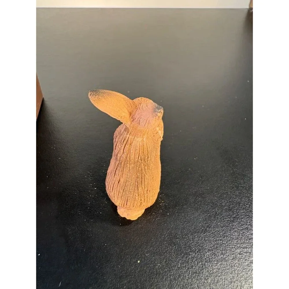 Mata Ortiz Miniature Rabbit Pottery Debi Bugarini Fire and Ice with Card Box